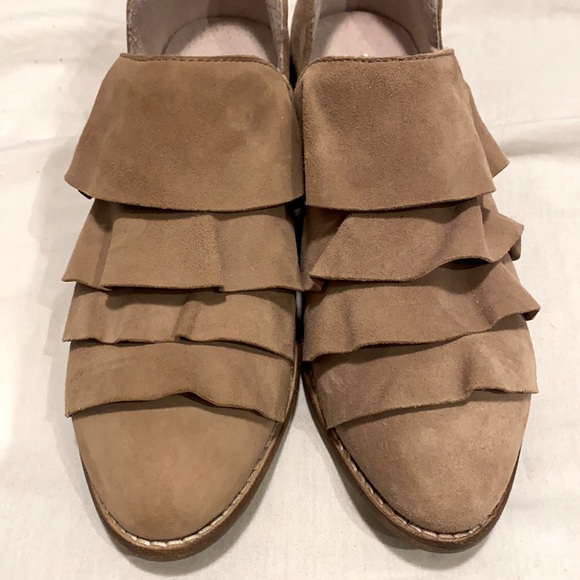 SEYCHELLES Suede Ruffle Ankle Booties - Picture 2 of 8